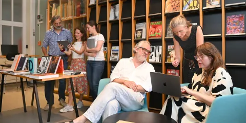 FH Dortmund, Faculty of Design, library - teachers and students